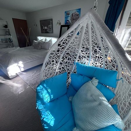 Breakfast At Tiffanys Bed & Breakfast Queenstown Exterior foto